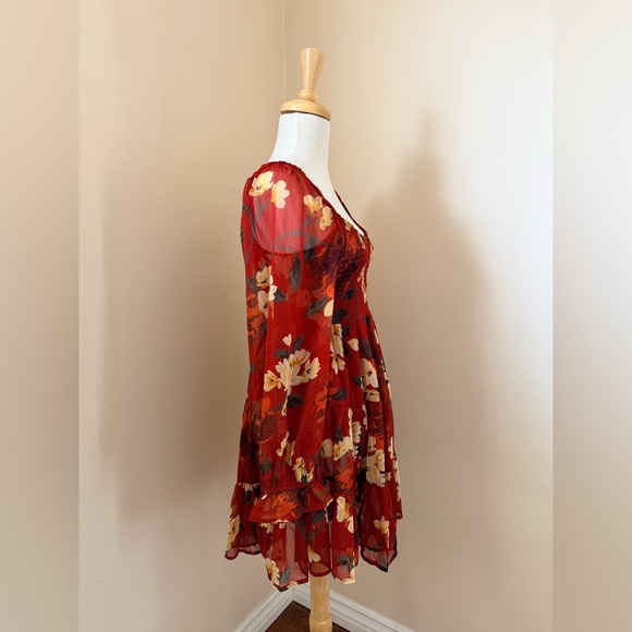 Patrons of Peace Deep Red floral dress in size S - Picture 5 of 8